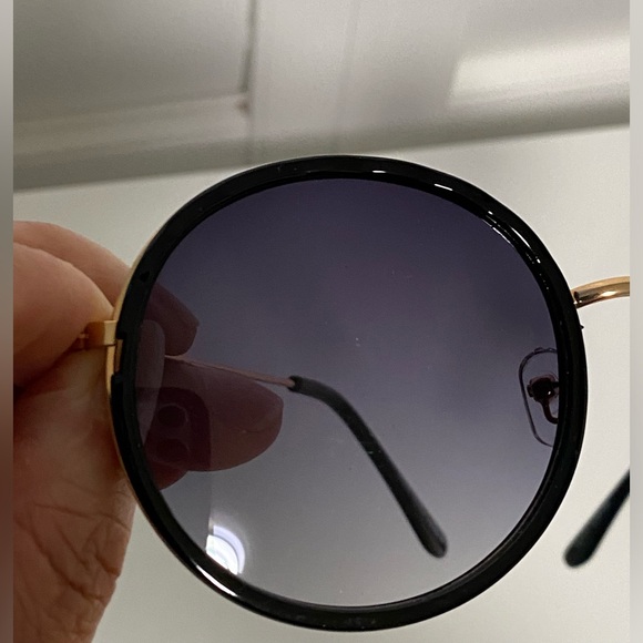 Forever 21 Sunglasses - Picture 13 of 16